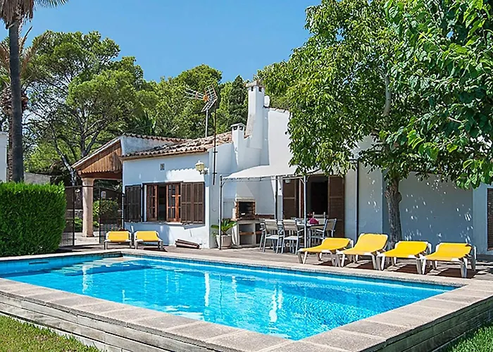 別荘 Cozy With Pool Near Port Pollensa By Renthousing *