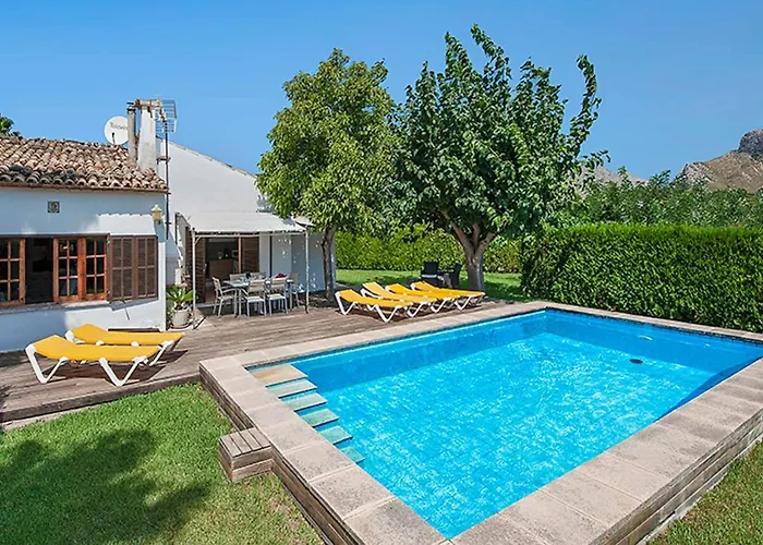 Holiday home Cozy With Pool Near Port Pollensa By Renthousing Port de Pollenca
